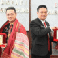 Semangat kolaborasi dan inovasi digital mewarnai ruang kerja Bupati Humbang Hasundutan pada Rabu (5/11/2025)
